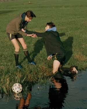 Logotrade ärikingi foto: Iqoniq Makalu meeste taaskasutatud polüestrist softshell jakk